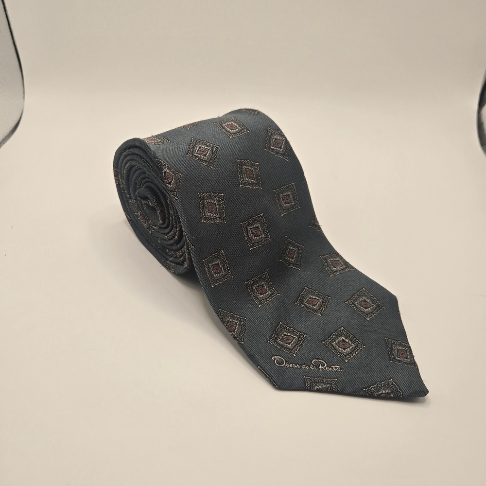 Oscar De La Rental Studio Silk Tie Gray Geometric medallion classic  (A1)